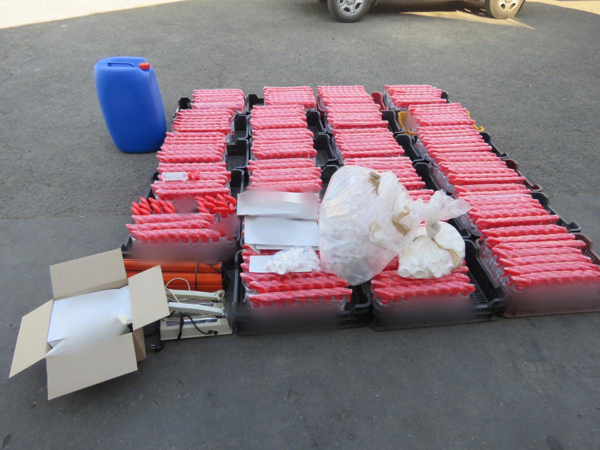 Fertőtleniőszereket hamisítottak kőbányán